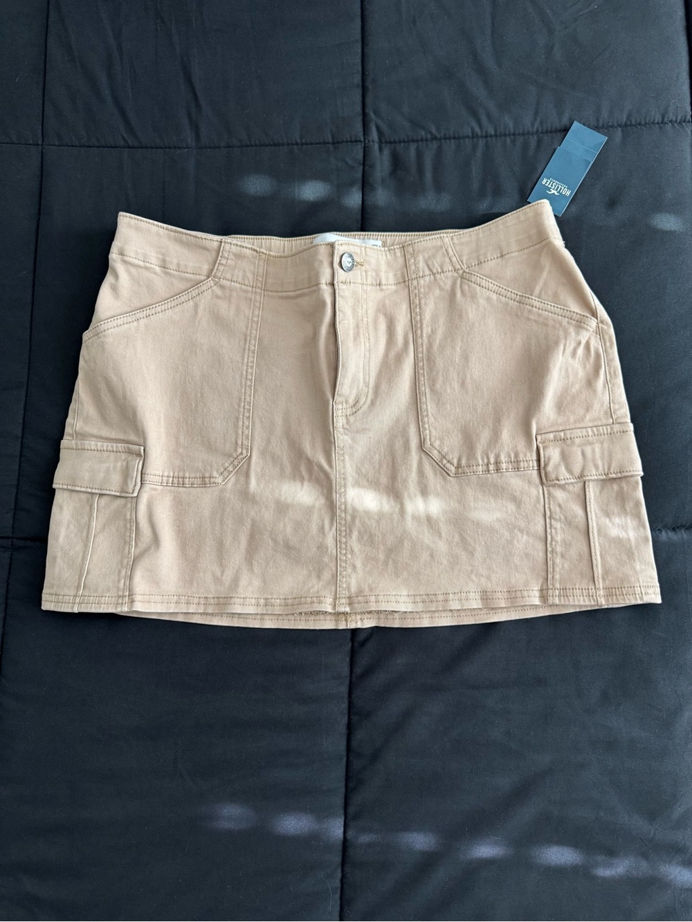 Hollister Low-Rise Twill Cargo Mini Skirt NWT